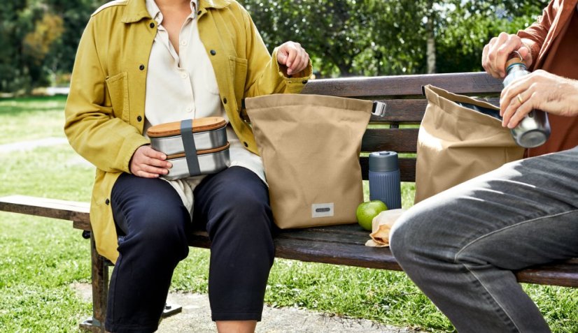 Black+Blum thermal bag for food storage and transport 6,7 l, clay, LBB020
