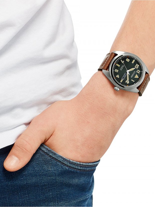Citizen BM8560-11XE