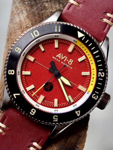 AVI-8 AV-4103-04