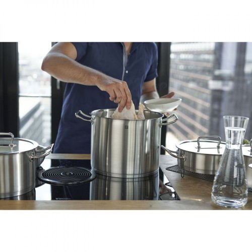 Zwilling Pro tall pot with lid 28 cm/ 13,3 l, 65124-280
