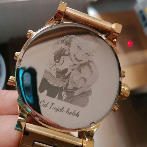 Engraving watches