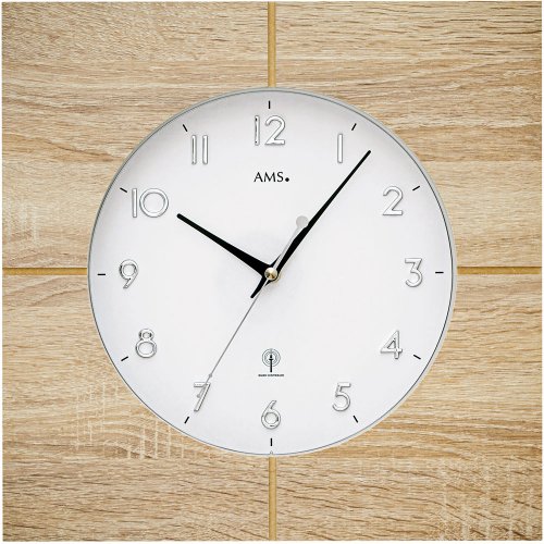 Clock AMS 5545