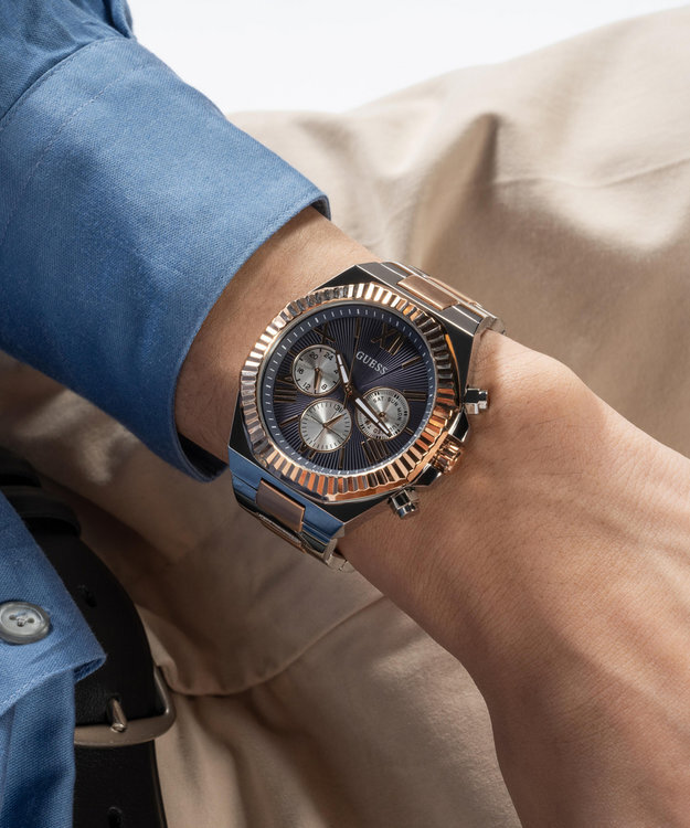 Guess GW0703G4 Equity