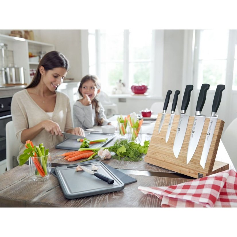 Magnetic knife block Zwilling, for 5 pieces bamboo, 15x30x18,5 cm