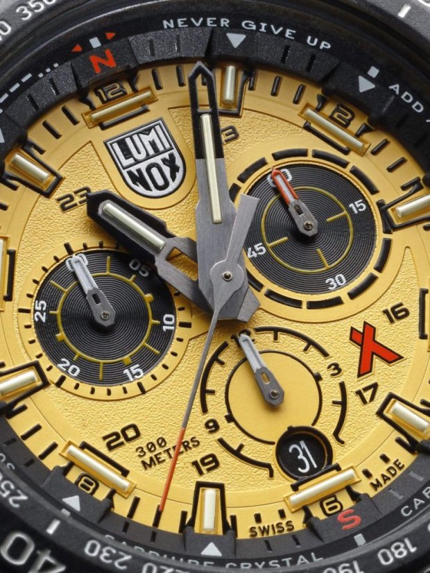 Luminox XB.3745