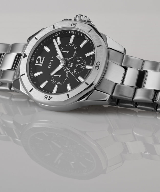Timex TW2W79900BR Essex