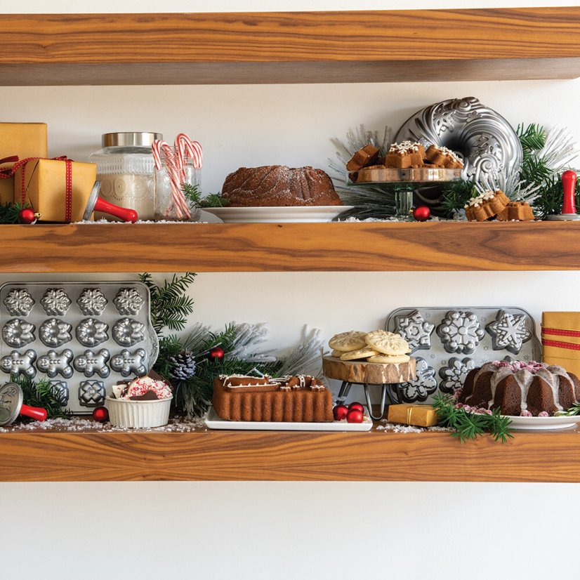 Nordic Ware mini baking tray with 16 moulds Festive Tea Pastry, 3 cup silver, 93748