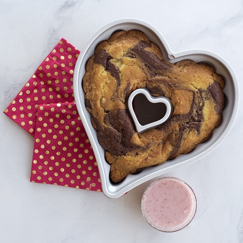 Nordic Ware Baking Mould Heart, 10 cup caramel, 55548