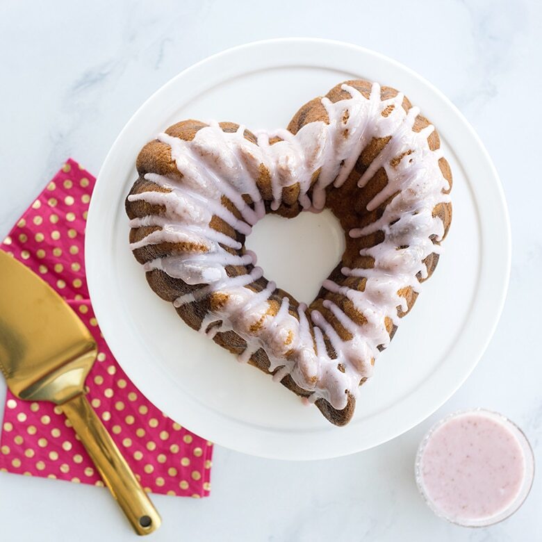Nordic Ware Baking Mould Heart, 10 cup caramel, 55548