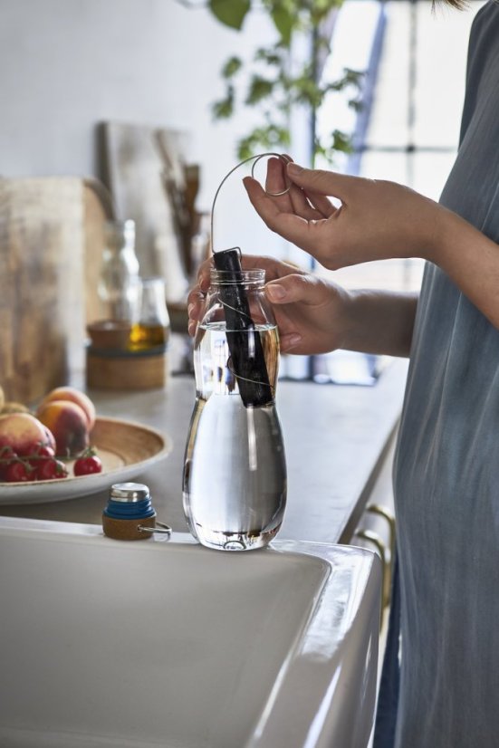Black+Blum glass water bottle with natural filter 650 ml, ocean, EGO-EGG005