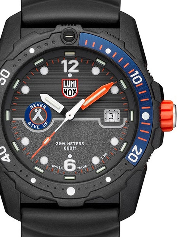 Hodinky Luminox XB.3723